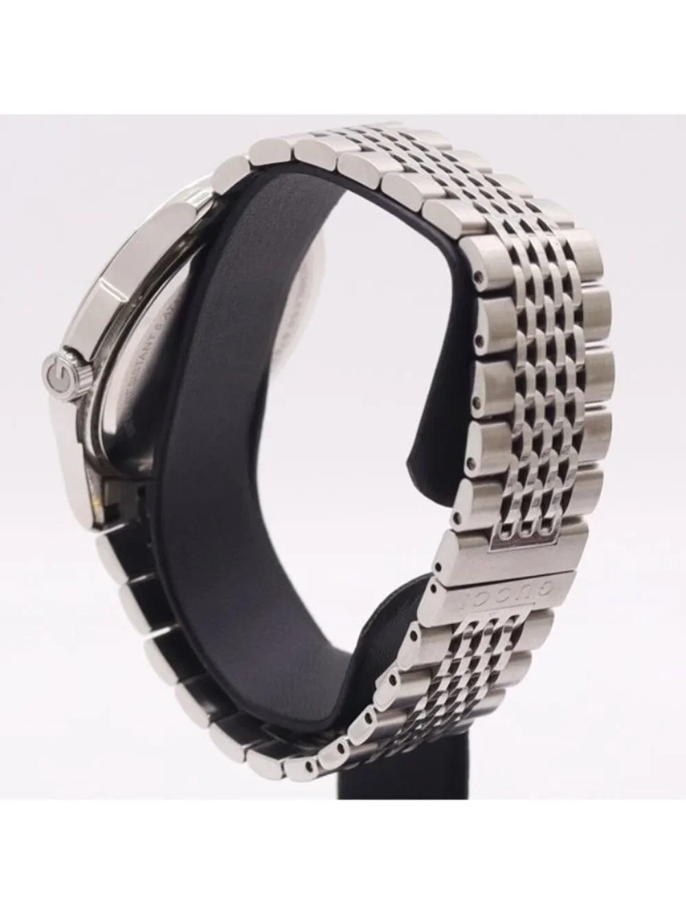 Gucci 126.4 Quartz Date Black Dial Watch